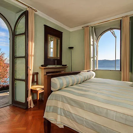 Villa Out Of A Fairy Tale Lakeview With Pool