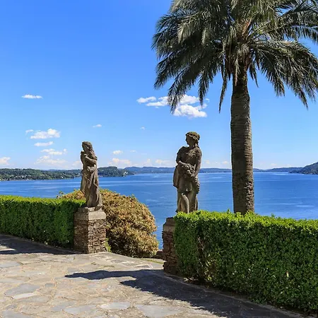 Villa Out Of A Fairy Tale Lakeview With Pool Verbania