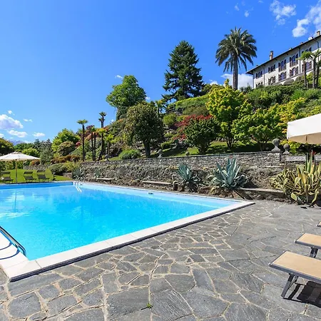 Villa Out Of A Fairy Tale Lakeview With Pool