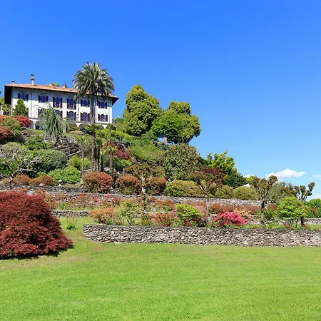Out Of A Fairy Tale Lakeview With Pool Villa Verbania